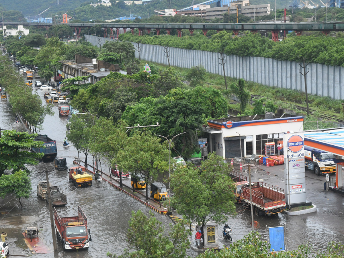 Heavy Rain in Visakhapatnam Today7