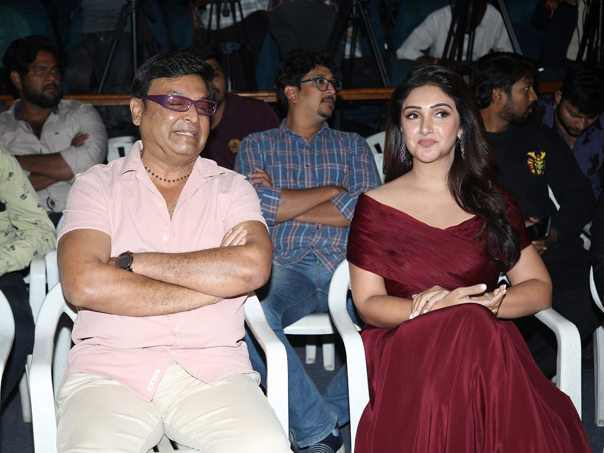 Photos : Nara Rohith Sundarakanda Movie Trailer Launch Event7