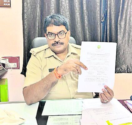 పెన్షనర్లకు నోటీసులు 3