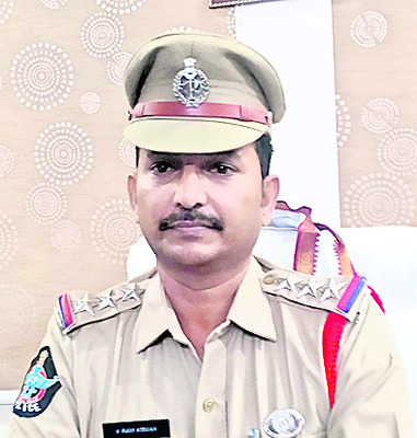 గోదావరి వడివడి.. కొల్లేరులో అలజడి4