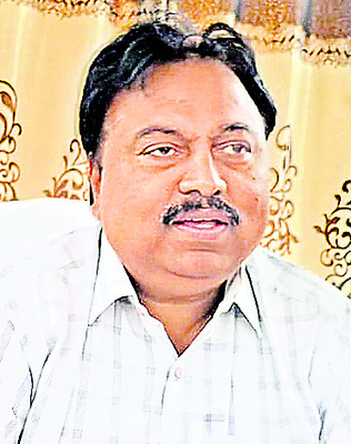 అప్రమత్తంగా ఉండాలి
1