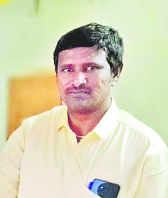 లారీని ఢీకొని.. 3