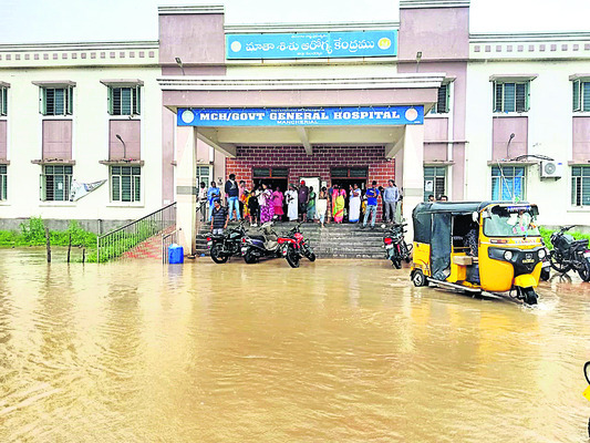 వరదల్లో నగరం1