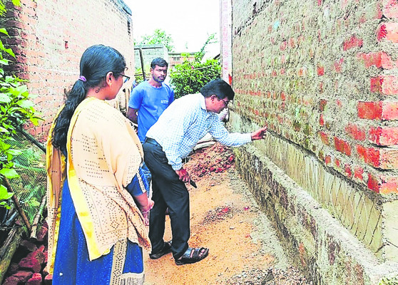 వీరత్వానికి ప్రతీక సర్వాయి పాపన్న
1