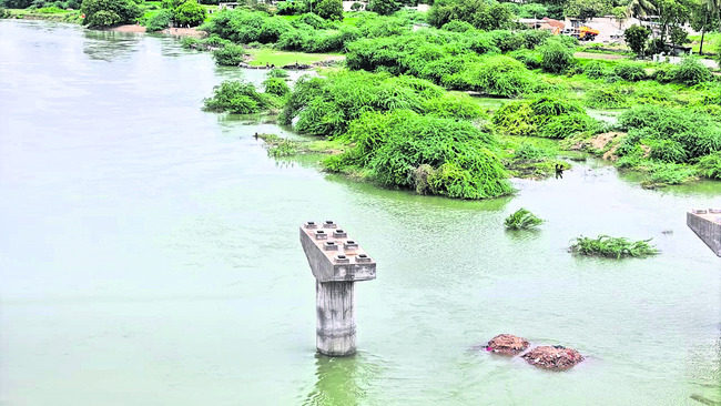 పెన్నా ప్రాంతంలో డ్రోన్లతో పర్యవేక్షణ 4