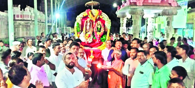బాధితులకు న్యాయం చేయాలి 2
