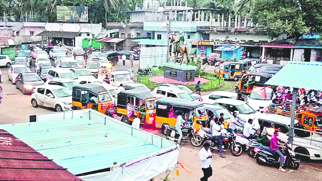 పెరిగిన గోదావరి ఉధృతి1