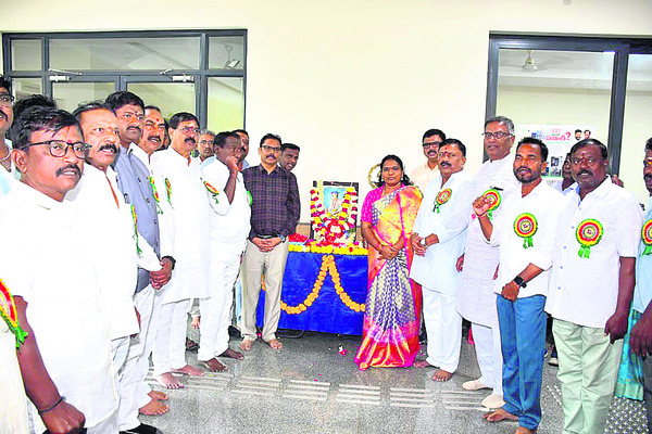 పాపన్నగౌడ్ మార్గం ఆచరణీయం1