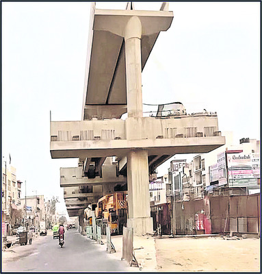కాగితాలపైనే వేగం1
