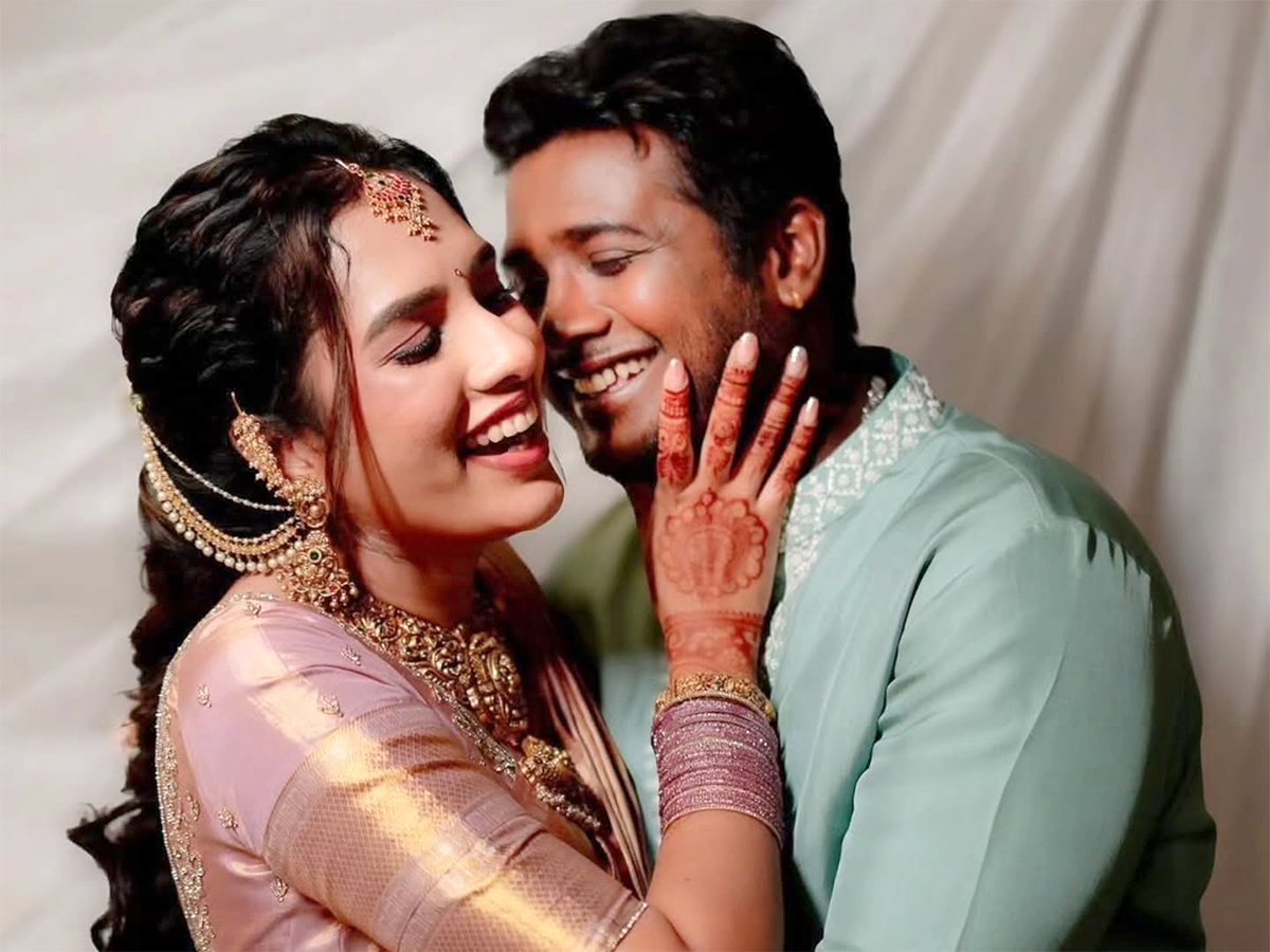 Rahul Sipligunj Engagement Harini Reddy Photos Viral Gose19