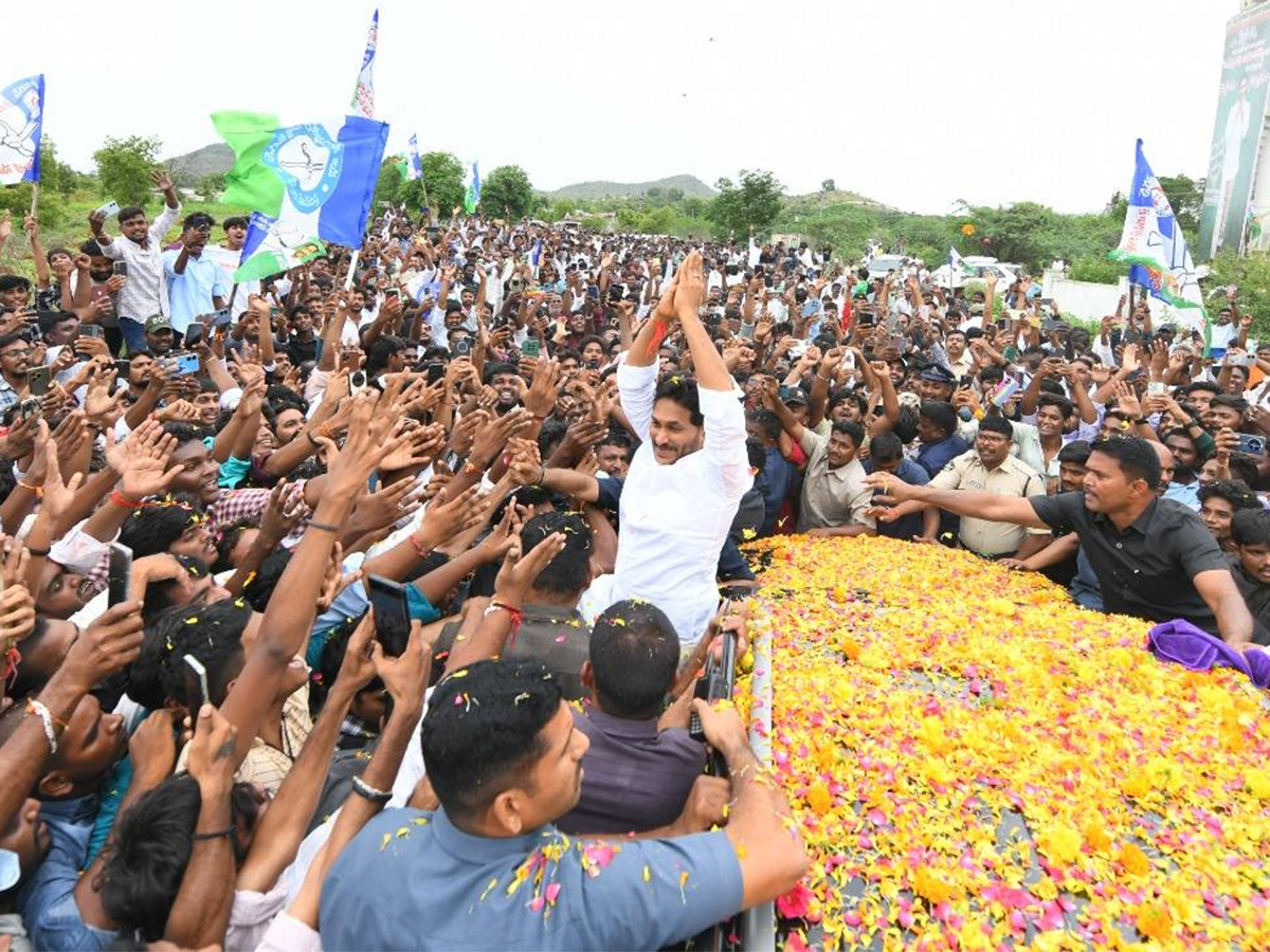 YS Jagan to Attend Wedding Reception in Annamayya District Photos17