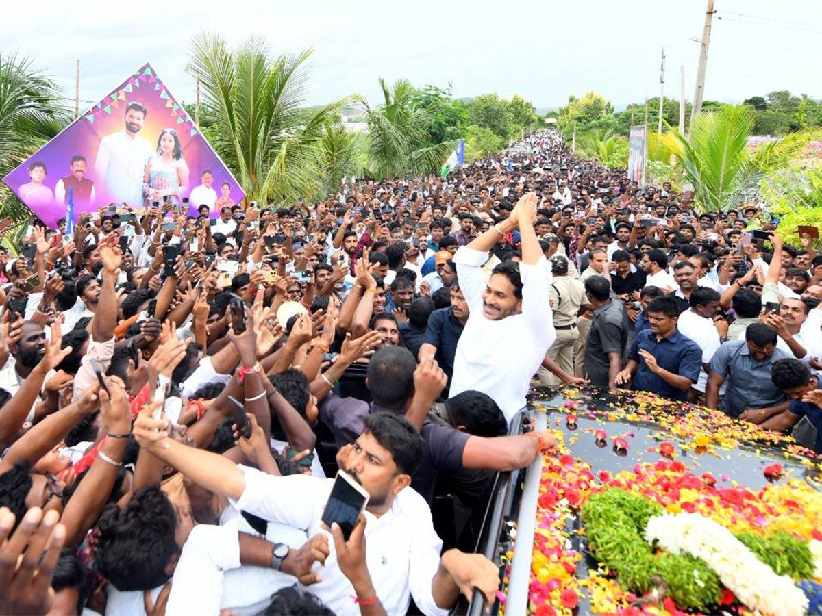 YS Jagan to Attend Wedding Reception in Annamayya District Photos6