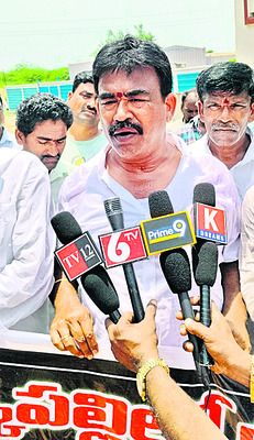 గళమెత్తిన గంగపుత్రులు 4