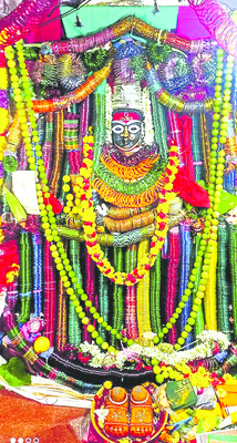 గాజుల సింగారం
2