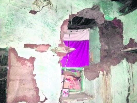 గూడు.. తీరొక్క గోడు! 1