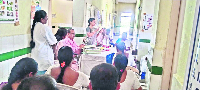 రోడ్డు భద్రతా నియమాలు తప్పనిసరి
1