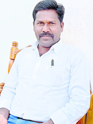 పేరుకే పట్టాదారులు!1
