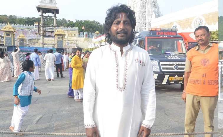 Celebrities At Tirupati Temple Photos10
