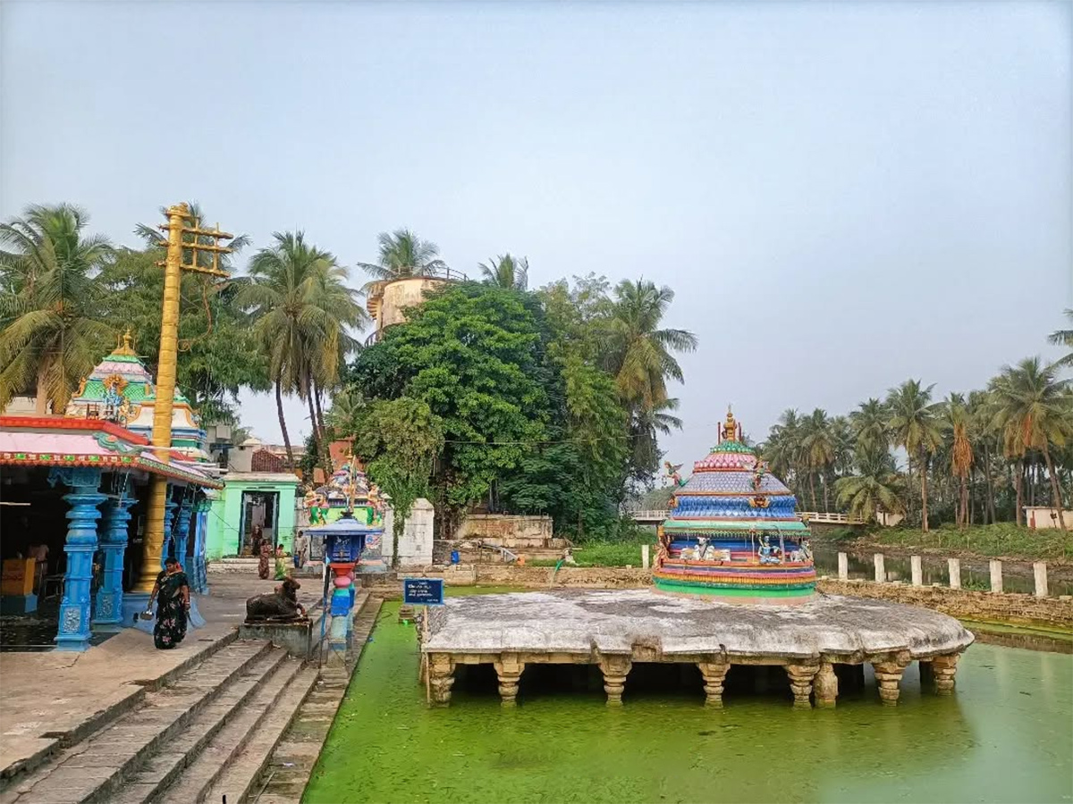 Natta Rameswara Temple Penumantra West Godavari District9