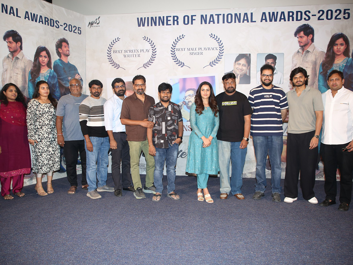 Photos : Baby Movie National Award Press Meet10