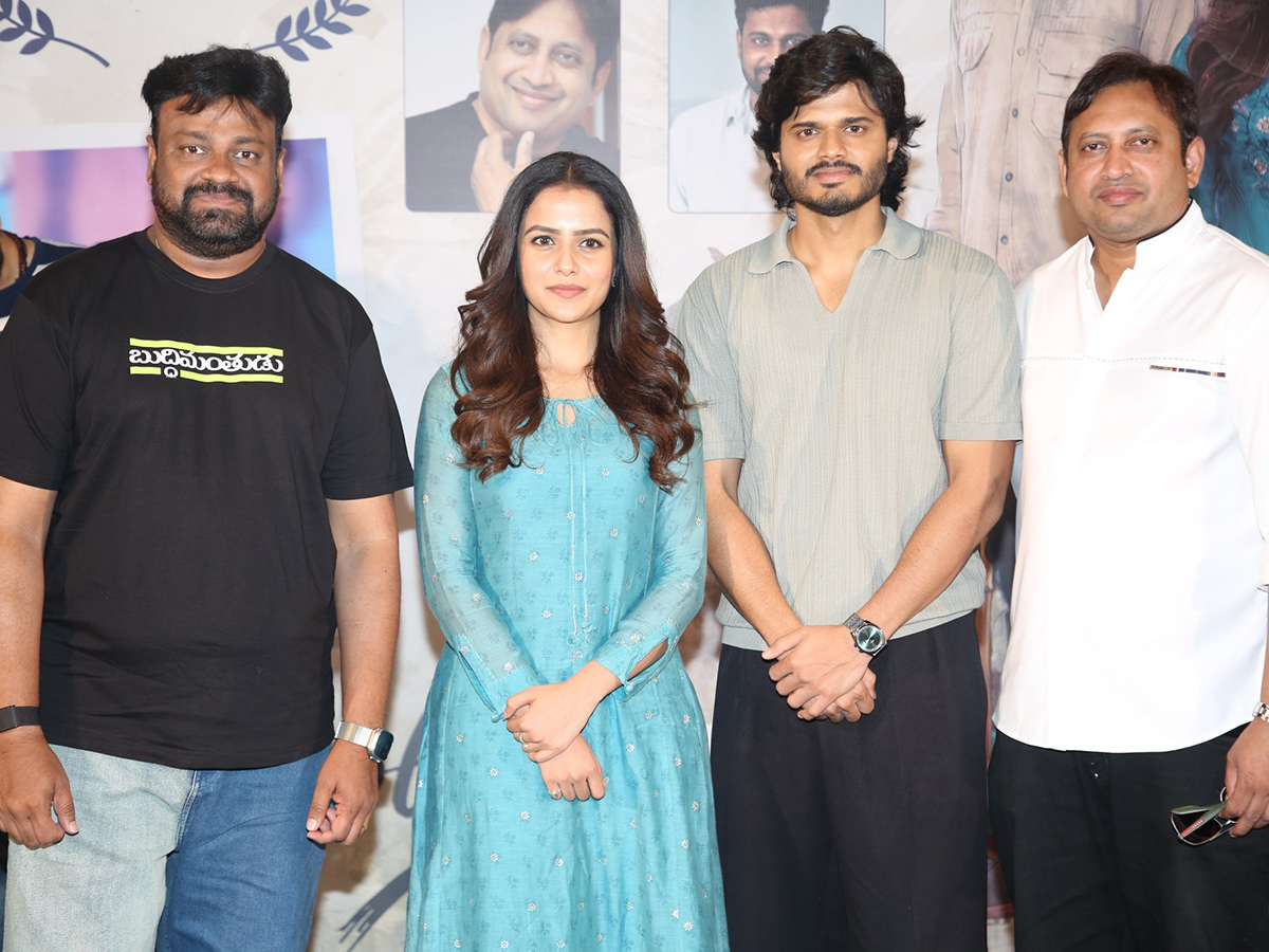 Photos : Baby Movie National Award Press Meet11