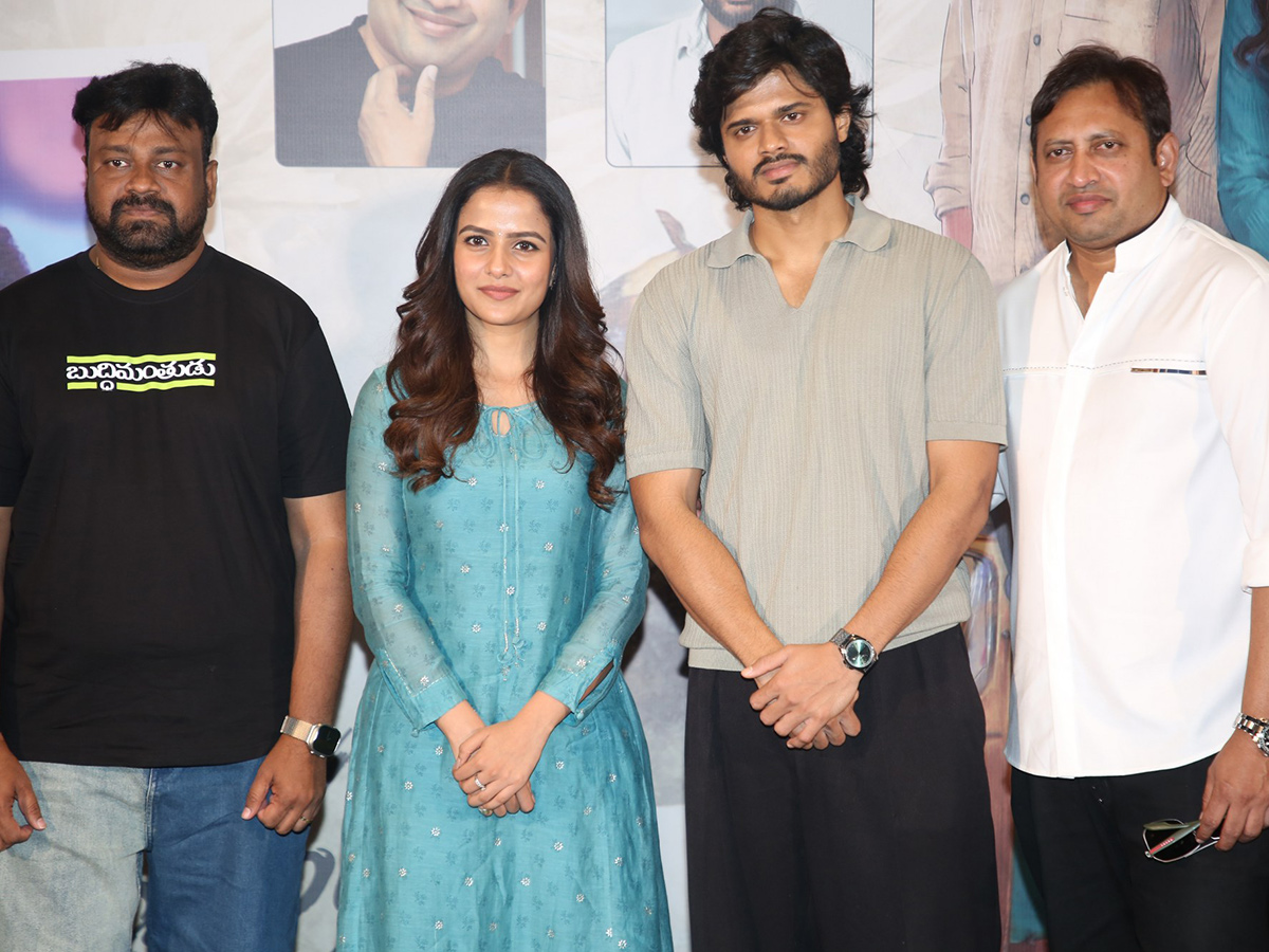 Photos : Baby Movie National Award Press Meet14