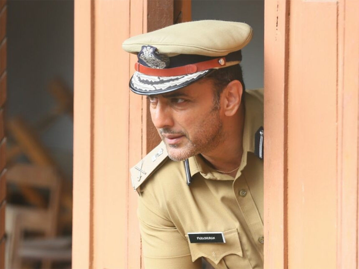 Tollywood Actor Babloo Prithiveeraj Rare And Unseen photos15