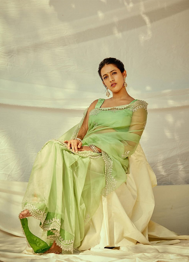 Tollywood Actress Konidela Niharika Viral Photos12
