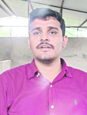 అడవిలో తప్ప బయట బతకలేం 
2