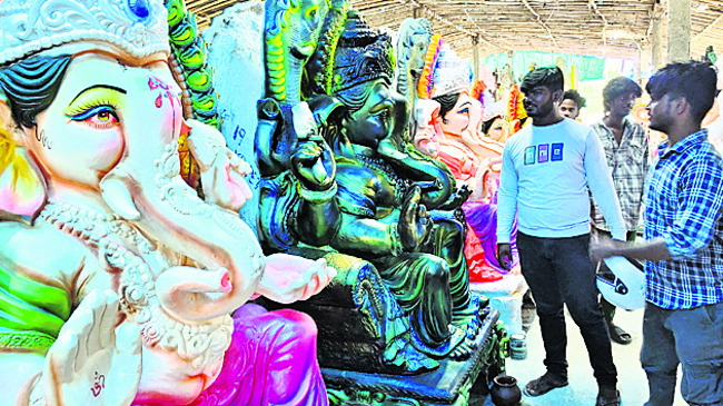 జీవనాధారం నీవేనయ్య..!1