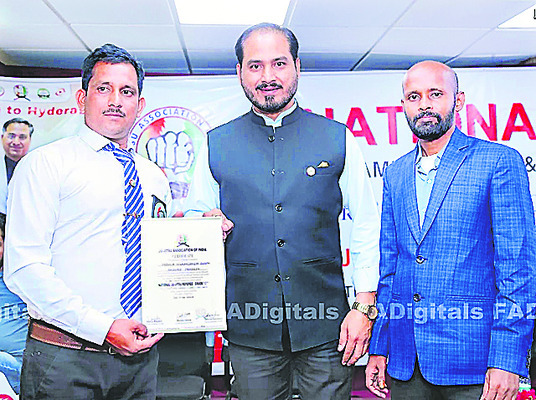 జాతీయ రిఫరీగా అంజి 1