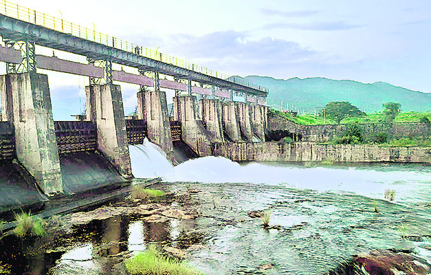 ముంపు తగ్గినా ముప్పు తప్పలేదు 2