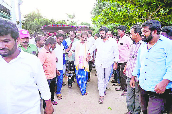 కన్నబాబు ఇంట విషాదం1