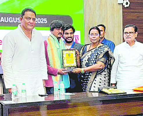 మహ్మద్‌నగర్‌వాసికి జాతీయ అవార్డు
3