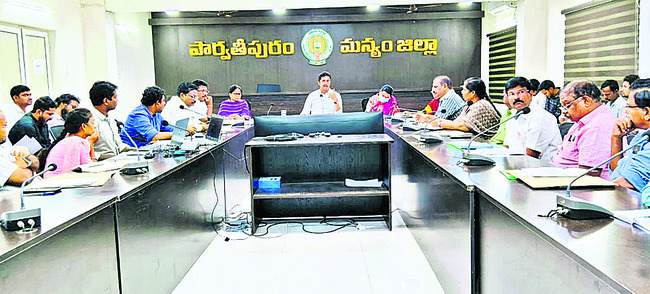 వరద ప్రభావిత ప్రాంతాల పరిశీలన 1
