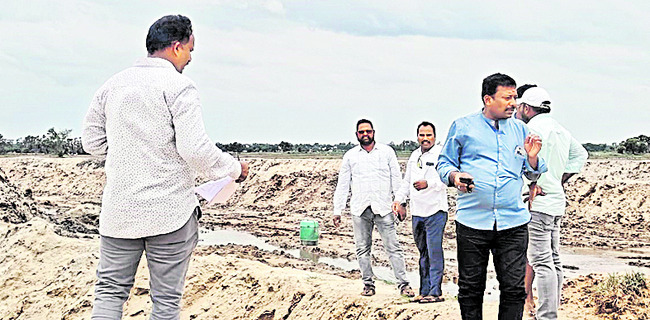 మట్టి అక్రమ తవ్వకాలపై మైనింగ్ శాఖ విచారణ 1