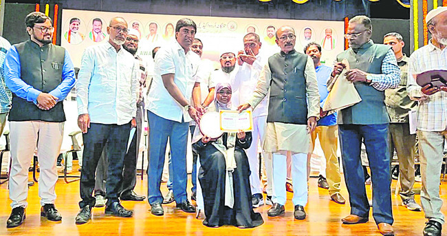 విద్యుత్‌ షాక్‌తో  మూగజీవాల మృత్యువాత 2