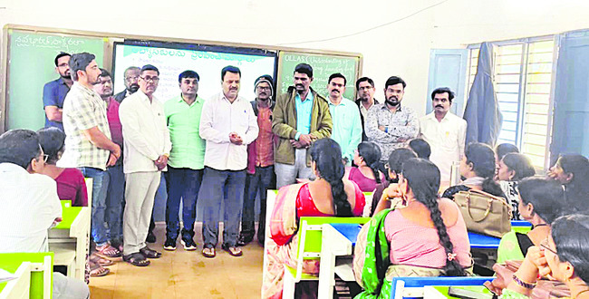 చందుకు డాక్టరేట్ ప్రదానం 1