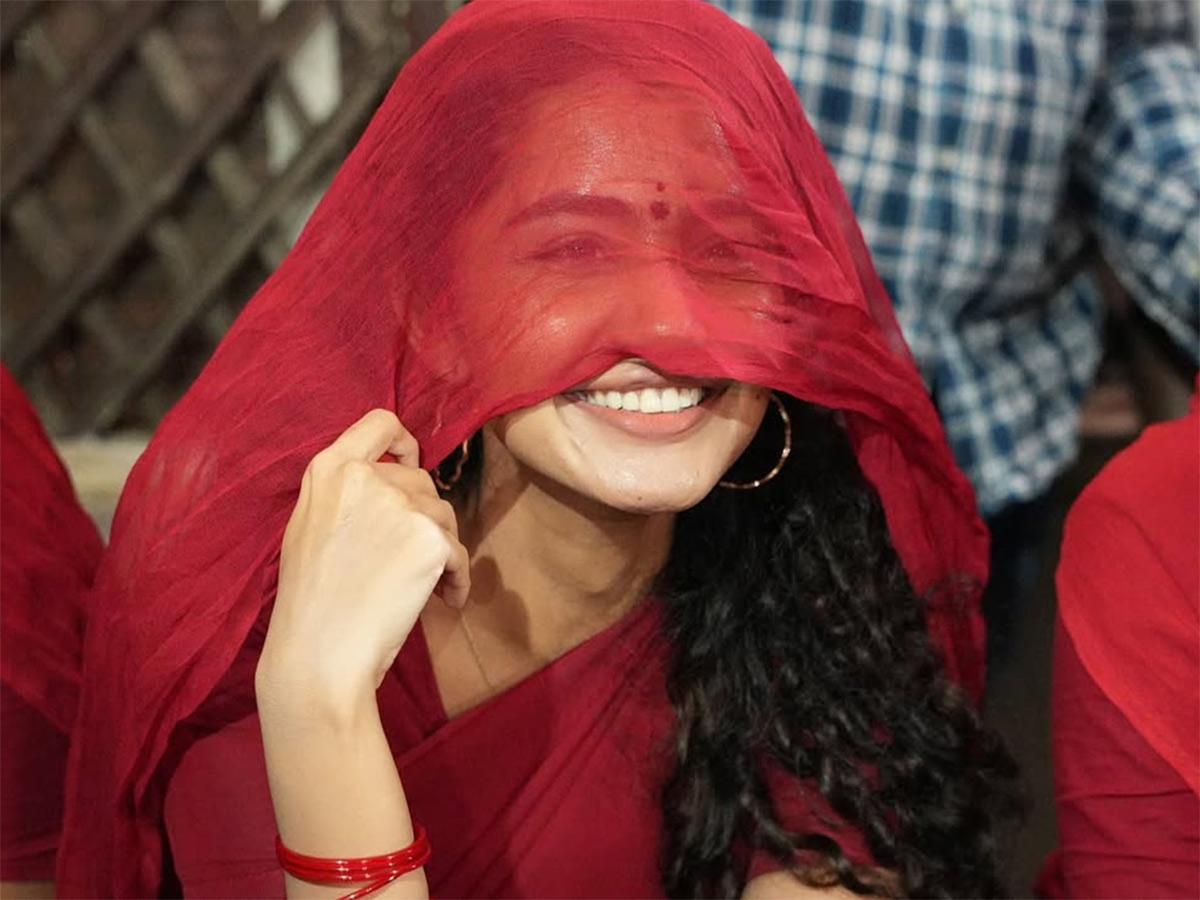 Anupama Parameswaran Gets Emotional at Parada Movie Press Meet6