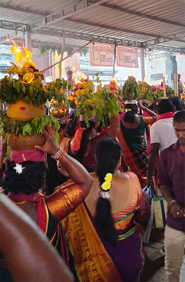 Devotional : Sri Peddintlamma Thalli Temple Kolletikota HD Photos20