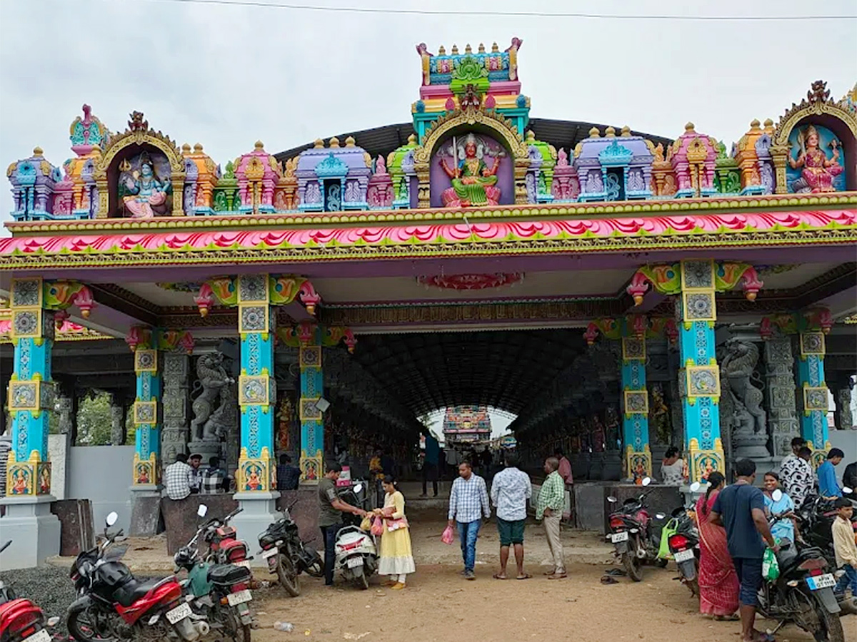 Devotional : Sri Peddintlamma Thalli Temple Kolletikota HD Photos8