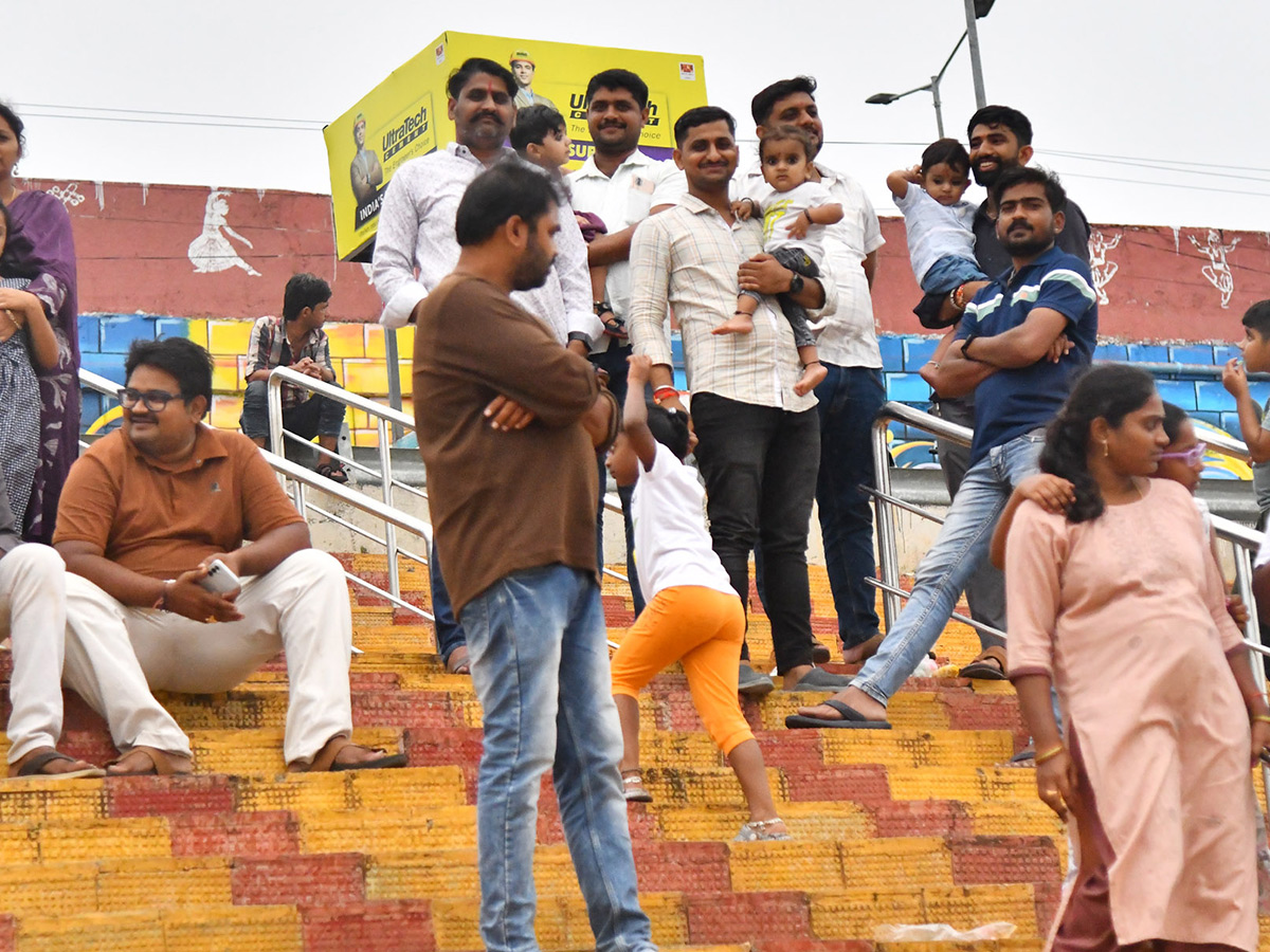 Vijayawada Praksam Barrage Floods23