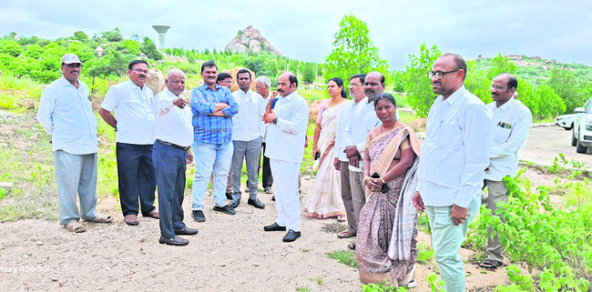 ప్రీ ప్రైమరీ స్కూళ్లలో  అడ్మిషన్లు 1