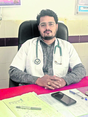 తండాలపై డెంగీ పంజా..! 1