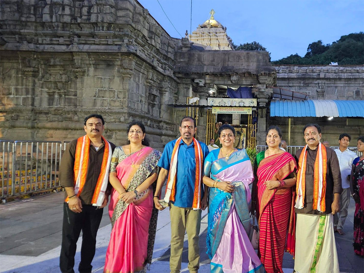 RK Roja Marriage Anniversary Photos Goes Viral2