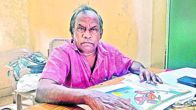 కమిషనర్ x శానిటరీ ఇన్స్పెక్టర్ 4