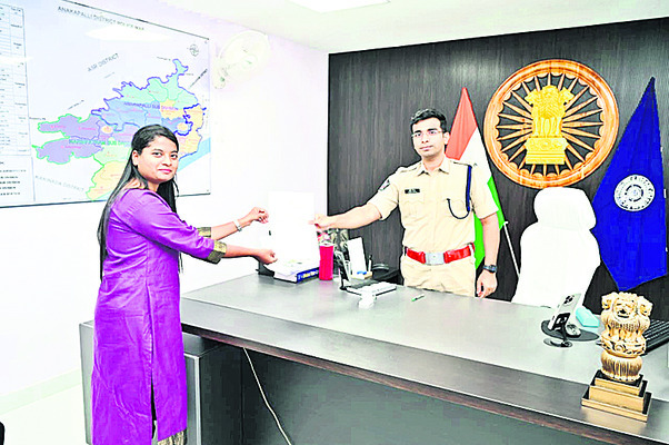 సొమ్మొకరిది... సోకొకరిది..! 3