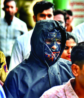 అతడొక దుర్మార్గుడు1