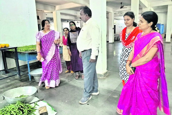 ఉత్సవం.. సన్నద్ధం2