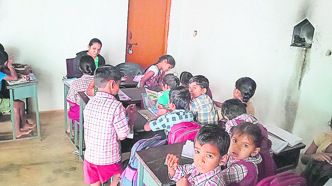 పీర్ల మసీదులో బోధన 1